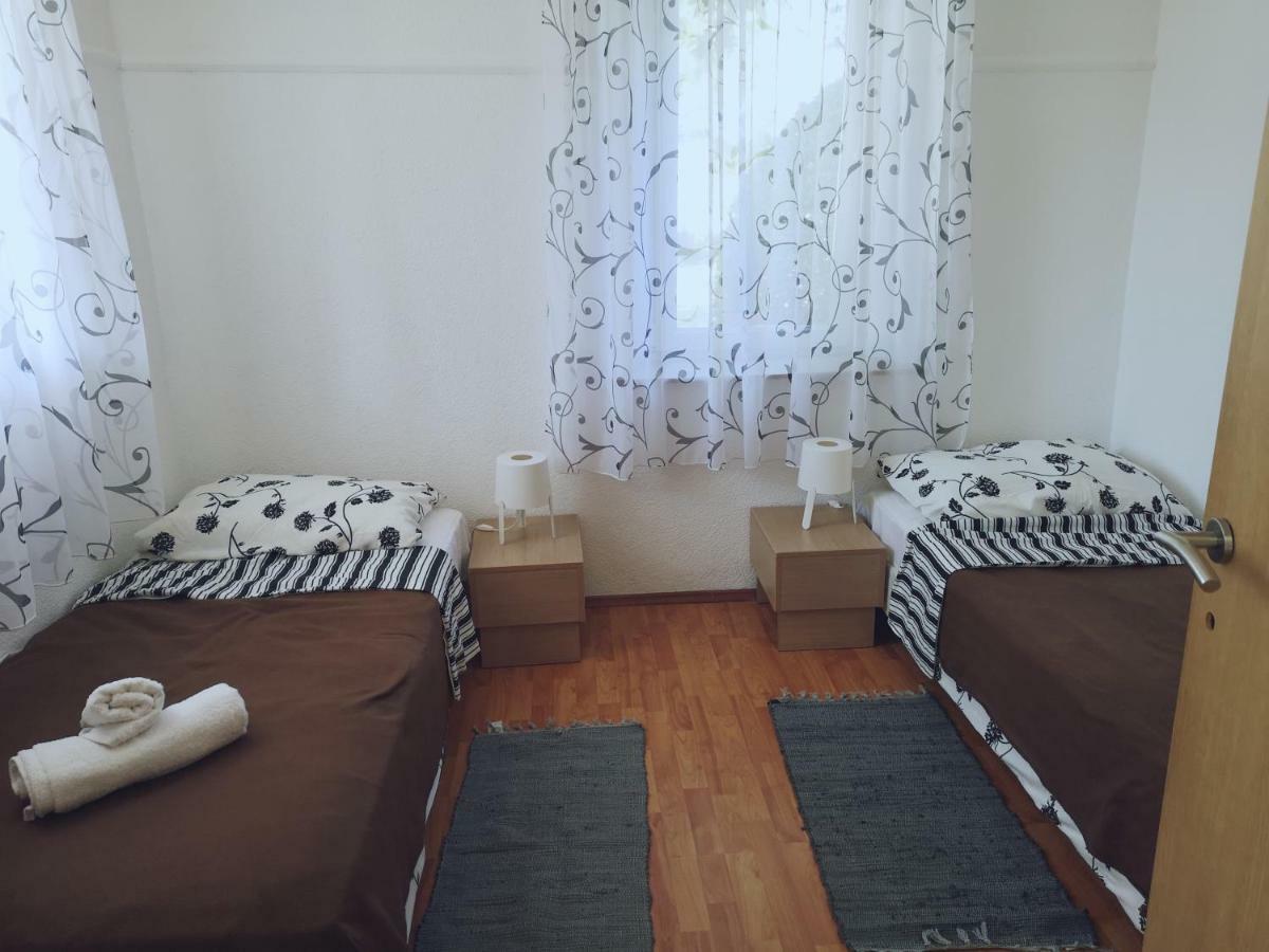 App Emona Bašanija Exterior foto